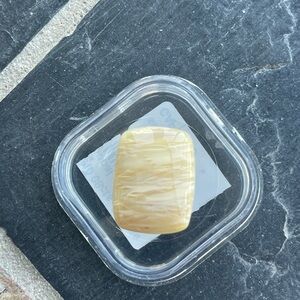 Yellow Opal Blonde Stone 10.08 carats.